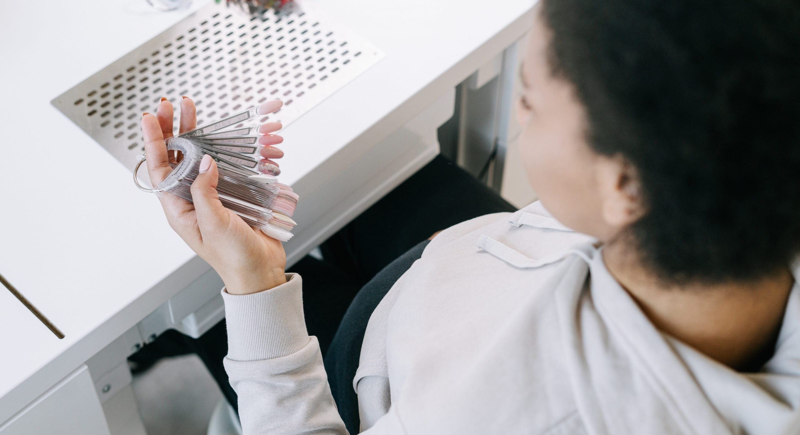 Må man bruge neglelak som gravid?