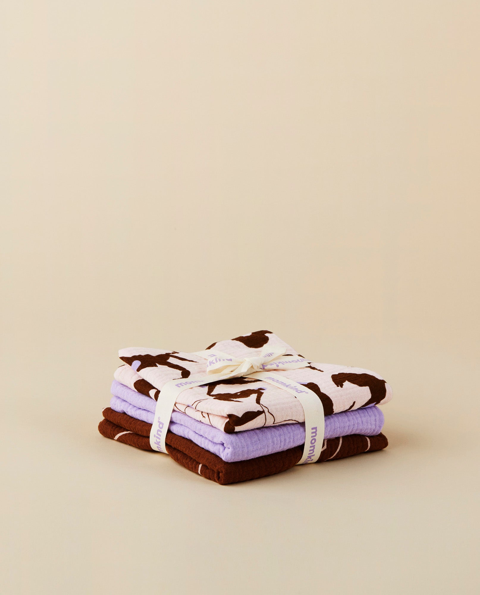 bunke med tre økologiske stofbleer fra momkind