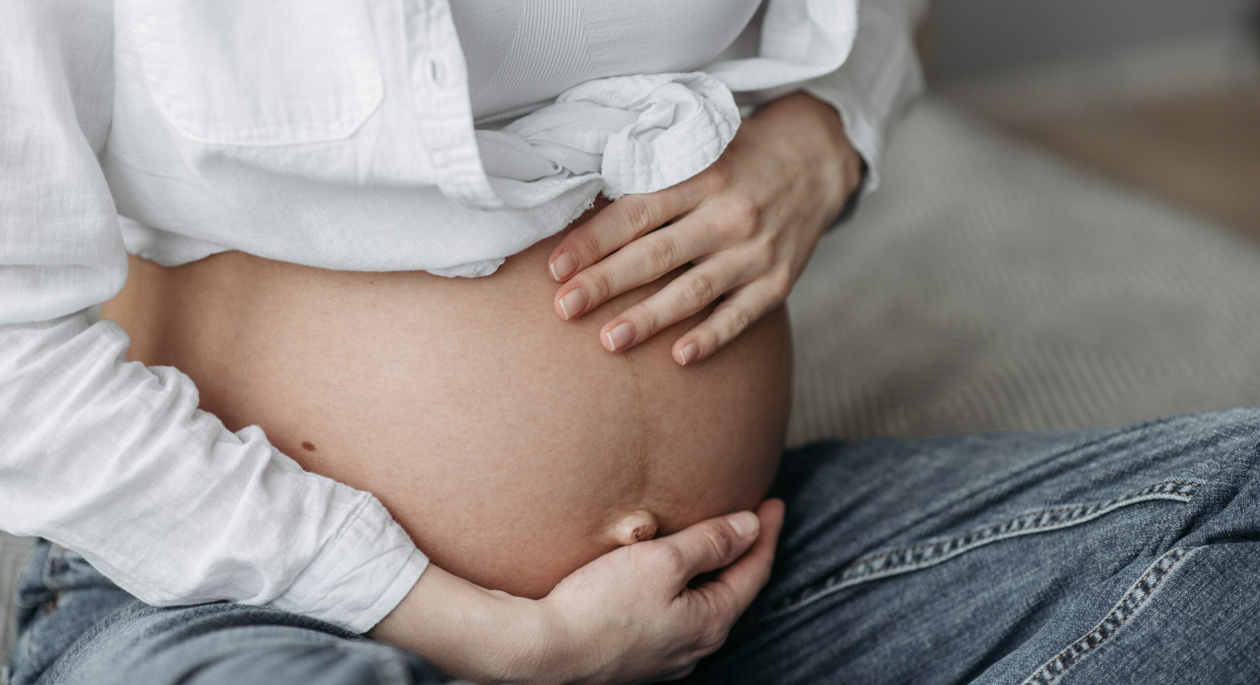 De 6 bedste råd mod halsbrand og sure opstød, når du er gravid
